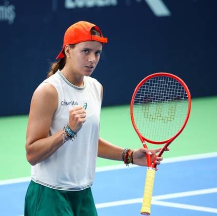 WTA, Tennis Damen 125 Adana Open Tennis Tournament ADANA, TURKIYE - SEPTEMBER 28: Colombia s Emiliana Arango competes against French tennis player Anna Blinkova (not seen) during their round of 32 match at the WTA 125 Adana Open Tennis Tournament at Adana Tennis, Mountain and Water Sports Club (ATDSK) in Adana, Turkiye on September 28, 2026. Yakup Saglam Anadolu Adana Turkey. Editorial use only. Please get in touch for any other usage.  Copyright: x2026xAnadoluxYakupxSaglamx