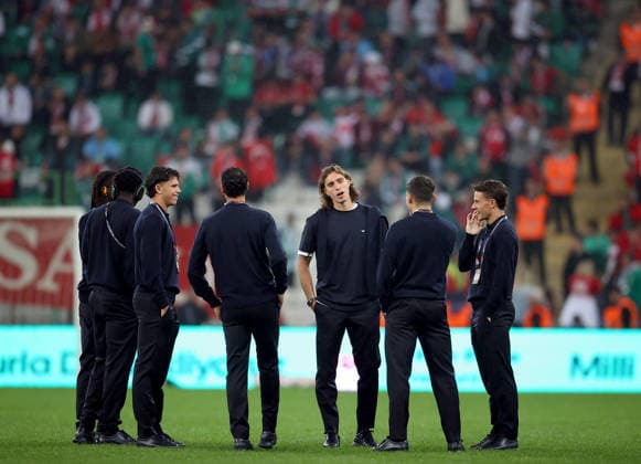 Turkiye v Italy - UEFA Nations League A BURSA, TURKIYE - SEPTEMBER 28: The Italian national football team arrives to the pitch at Yuzuncu Yil Ataturk Stadium for its second Group 1 match against Turkiye in UEFA Nations League A, in Bursa, Turkiye on September 28, 2026. Ali Atmaca Anadolu Bursa Turkey. Editorial use only. Please get in touch for any other usage.  Copyright: x2026xAnadoluxAlixAtmacax