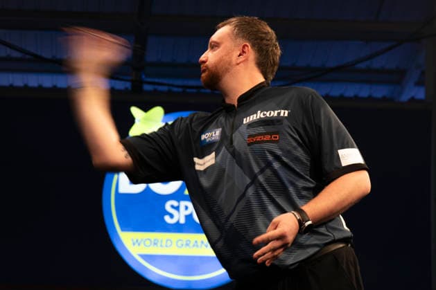 2026 BOYLE Sports World Grand Prix Cameron Menzies throws during the 2026 Boyle Sports World Grand Prix at Mattioli Arena, Leicester, United Kingdom on 28 September 2026 Credit: Alex Young Every Second Media Editorial use only. All images are copyright Every Second Media Limited. No images may be reproduced without prior permission. Copyright: xIMAGO EveryxSecondxMediax ESM-2190-0006 AlexxYoungx xEveryxSecondxMediax