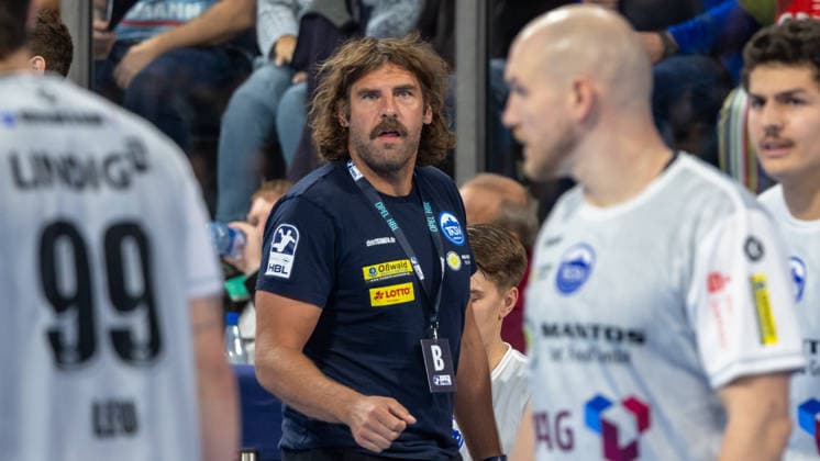 Sebastian Hinze, ThSV Eisenach, Coach (GER), HC Erlangen vs. ThSV Eisenach, Handball, Opel Handball Bundesliga, Matchday 6, 2026–2027 Season, September 28, 2026 GER, HC Erlangen vs. ThSV Eisenach, Handball, Opel Handball Bundesliga, Matchday 6, 2026–2027 Season, September 28, 2026 Nuremberg Copyright: xEibner-Pressefoto ArdanxFuessmanx EP_AFN