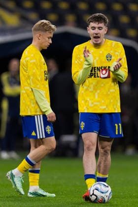 September 28, 2026: Daniel Svensson and Patrik Walemark of Sweden during warm-ups ahead of the Nations League soccer match between Sweden and Poland on September 28, 2026 in Stockholm. Photo by Caisa Rasmussen, BILDBYRAN COP 353 JM0857 bbeng soccer football international match Nations League UEFA Nations League Sweden Sweden A Poland  Copyright: CAISAxRASMUSSEN BB260928CR012