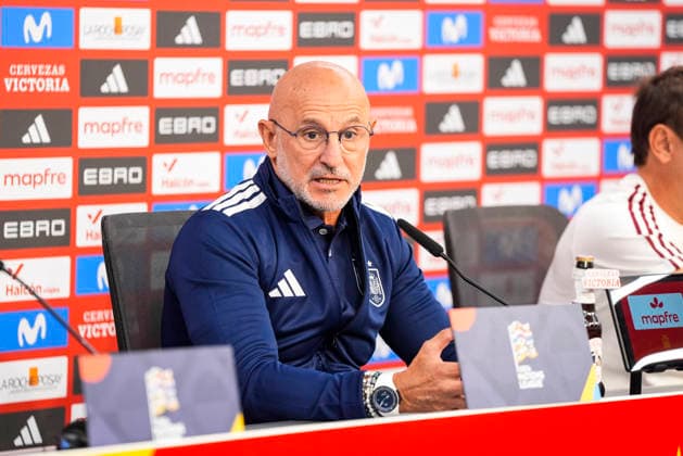 September 28, 2026, Sevilla, Sevilla, Spain: Luis de la Fuente, head coach of Spain, attends his press conference, PK, Pressekonferenz before the UEFA Nations League 2026 27 group phase football match played between Spain and Croatia at Ramon Sanchez-Pizjuan stadium on September 28, 2026, in Sevilla, Spain. Sevilla Spain - ZUMAa181 20260928_zaa_a181_073 Copyright: xJoaquoÂ­NxCorcherox