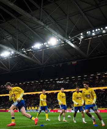 September 28, 2026: Patrik Walemark, Carl Starfelt, Gabriel Gudmundsson, Yasin Ayari, and Besfort Zeneli of Sweden during warm-ups ahead of the Nations League soccer match between Sweden and Poland on September 28, 2026 in Stockholm. Photo: Emma Wallskog, BILDBYRAN, code EW JM0857. bbeng soccer football soccer international match Nations League UEFA Nations League Sweden Sweden A Poland  Copyright: EMMAxWALLSKOG BB260928EW009