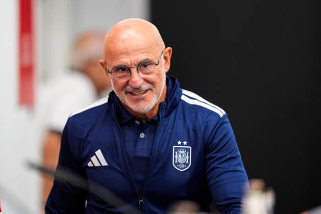 September 28, 2026, Sevilla, Sevilla, Spain: Luis de la Fuente, head coach of Spain, attends his press conference, PK, Pressekonferenz before the UEFA Nations League 2026 27 group phase football match played between Spain and Croatia at Ramon Sanchez-Pizjuan stadium on September 28, 2026, in Sevilla, Spain. Sevilla Spain - ZUMAa181 20260928_zaa_a181_077 Copyright: xJoaquoÂ­NxCorcherox