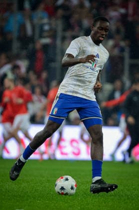 BURSA, TURKEY - SEPTEMBER 28 : Michael Kayode of Italy warms up prior to the UEFA Nations League 2026 27 League phase Matchday 2, League A Group 1 match between Turkey and Italy at Ataturk Sports Complex Matli Stadium on September 28, 2026 in Bursa, Turkey. Copyright: xBurakxBasturkx xSPPx Sportspressphoto_SPR241728