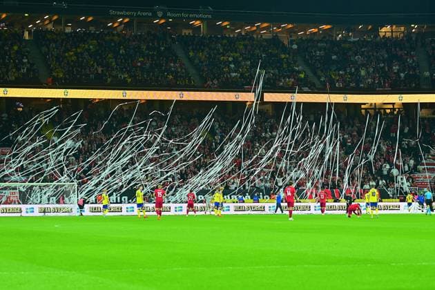 Strawberry Arena SOLNA, SWEDEN - SEPTEMBER 28: Poland fans during the UEFA Nations League match between Sweden and Poland at Strawberry Arena on September 28, 2026 in Solna, Sweden. (Peter Sonander SPP) Copyright: xx spp-en-PeSo-20260928_SPP_PeterSonander_2545