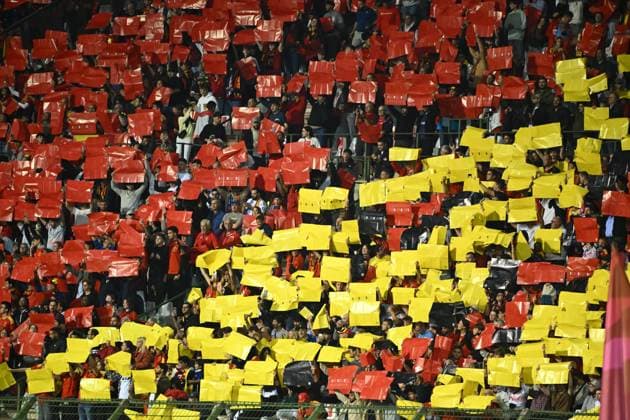 Belgium v France - UEFA Nations League 2026 BRUSSELS, BELGIUM - SEPTEMBER 28 : Illustration picture of the Supporters and fans of Belgium display their colors during the UEFA Nations League tournament league phase matchday 2 group A1 match between Belgium and France on September 28, 2026 in Brussels, Belgium, 28 09 2026 Brussels Belgium  Copyright: xVincentxKalutx