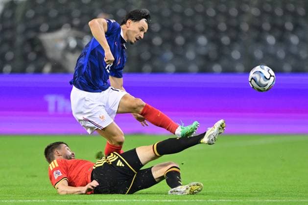 Belgium s Brandon Mechele and France s Esteban Lepaul pictured during a soccer game between Belgian national team, Nationalteam Red Devils and France, on Monday 28 September 2026 in Brussels, the second game of the UEFA Nations League group stage. DIRKxWAEM  x188115380x