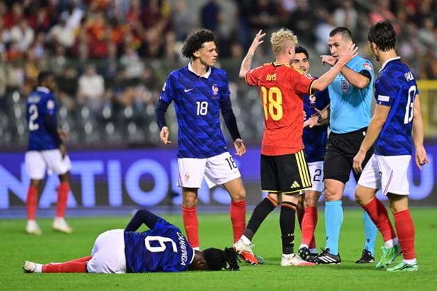 France s Maghnes Akliouche and Belgium s Joaquin Seys pictured during a soccer game between Belgian national team, Nationalteam Red Devils and France, on Monday 28 September 2026 in Brussels, the second game of the UEFA Nations League group stage. DIRKxWAEM  x188117181x