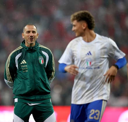 Turkiye v Italy - UEFA Nations League A BURSA, TURKIYE - SEPTEMBER 28: Leonardo Bonucci, head coach of Italy is seen before the UEFA Nations League A Group 1 match between Turkiye and Italy at Yuzuncu Yil Ataturk Stadium in Bursa, Turkiye on September 28, 2026. Ali Atmaca Anadolu Bursa Turkey. Editorial use only. Please get in touch for any other usage.  Copyright: x2026xAnadoluxAlixAtmacax