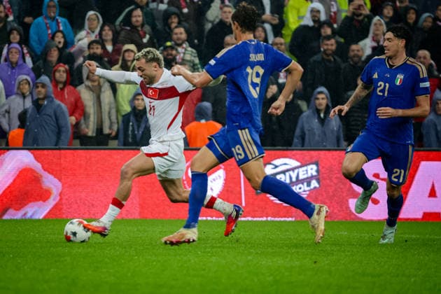BURSA, TURKEY - SEPTEMBER 28 : Baris Alper Yilmaz of Turkey vies for the ball during the UEFA Nations League 2026 27 League phase Matchday 2, League A Group 1 match between Turkey and Italy at Ataturk Sports Complex Matli Stadium on September 28, 2026 in Bursa, Turkey. Copyright: xBurakxBasturkx xSPPx Sportspressphoto_SPR241784