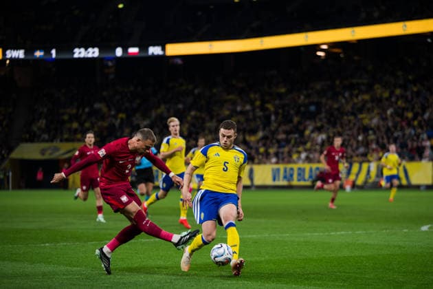 September 28, 2026: Matty Cash of Poland and Gabriel Gudmundsson of Sweden during the Nations League soccer match between Sweden and Poland on September 28, 2026 in Stockholm. Photo by Jesper Zerman. BILDBYRAN code JZ JM0857 bbeng soccer football soccer international match Nations League UEFA Nations League Sweden Sweden A Poland  Copyright: JESPERxZERMAN BB260928JZ019