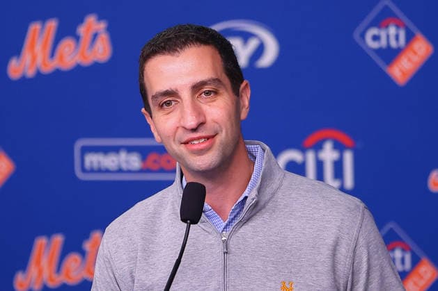 Mets David Stearns Year End press conference, PK, Pressekonferenz New York Mets President of Baseball Operations David Stearns speaks to the media during a press conference in the Shannon Forde Press Conference Room at Citi Field in Corona, on September 28, 2026. Flushing, Queens N.Y. United States  Copyright: xGordonxDonovanx originalFilename:donovan-mlbphila260928_npUEg.jpg