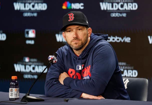 Boston Red Sox Manager Chad Tracy speaks at a press conference, PK, Pressekonferenz one day before the start of the MLB, Baseball Herren, USA American League Wild-Card Series against the New York yankees at Yankee Stadium on Monday, September 28, 2026 in New York City.  NYP20260928107 JOHNxANGELILLO