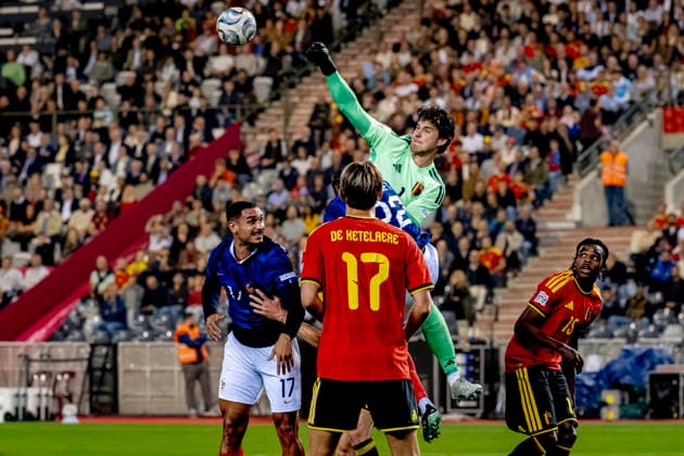 BRUSSELS, Belgium: Goalkeeper Senne Lammens of Belgium during the UEFA Nations League match between Belgium and France at King Baudouin Stadium on September 28, 2026, in Brussels, Belgium. Photo by DeFodi Images