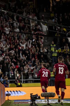 STOCKHOLM, SWEDEN - SEPTEMBER 28: Sebastian Szyma?ski of Poland celebrates after 1-1 during the Nations league soccer game between Sweden and Poland on Strawberry Arena in Stockholm, Sweden on September 28. Copyright: xPhilipxKangasx xSPPx Sportspressphoto_SPR241816
