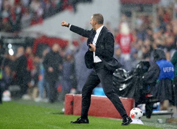 Turkiye v Italy - UEFA Nations League A BURSA, TURKIYE - SEPTEMBER 28: Italy assistant coach Leonardo Bonucci celebrates following his team s goal on the touchline during the UEFA Nations League A Group 1 match between Turkiye and Italy at Yuzuncu Yil Ataturk Stadium in Bursa, Turkiye on September 28, 2026. Ali Atmaca Anadolu Bursa Turkey. Editorial use only. Please get in touch for any other usage.  Copyright: x2026xAnadoluxAlixAtmacax