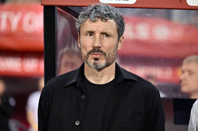 Belgium v France - UEFA Nations League A BRUSSELS, BELGIUM - SEPTEMBER 28: Belgian head coach Mark van Bommel follows the UEFA Nations League A Group 2 match between Belgium and France at King Baudouin Stadium in Brussels, Belgium on September 28, 2026. Dursun Aydemir Anadolu Brussels Belgium. Editorial use only. Please get in touch for any other usage.  Copyright: x2026xAnadoluxDursunxAydemirx