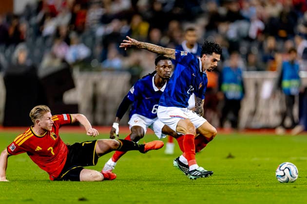 BRUSSELS, Belgium: Belgian midfielder Kevin De Bruyne and French midfielder Lucas Da Cunha during the UEFA Nations League match between Belgium and France at King Baudouin Stadium on September 28, 2026, in Brussels, Belgium. Photo by DeFodi Images