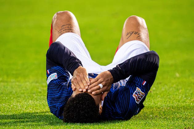 2026-09-28 Belgium v France - UEFA Nations League 2026 27 Group A1 MD2 BRUSSELS, BELGIUM - SEPTEMBER 28: Desire Doue of France injured on the ground during the UEFA Nations League 2026 27 Group A1 MD2 match between Belgium and France at Stade Roi Baudouin on September 28, 2026 in Brussels, Belgium. (Photo by Gabriel Calvino Alonso BSR Agency) Brussels Belgium Content not available for redistribution in The Netherlands directly or indirectly through any third parties. Copyright: xBSRxAgencyx