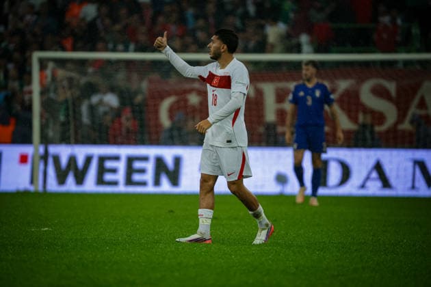 BURSA, TURKEY - SEPTEMBER 28 : Oguz Aydin of Turkey puts his tong up during the UEFA Nations League 2026 27 League phase Matchday 2, League A Group 1 match between Turkey and Italy at Ataturk Sports Complex Matli Stadium on September 28, 2026 in Bursa, Turkey. Copyright: xBurakxBasturkx xSPPx Sportspressphoto_SPR241865