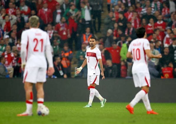 Turkiye v Italy - UEFA Nations League A BURSA, TURKIYE - SEPTEMBER 28: Players of Turkiye react after Italy scores a goal during the UEFA Nations League A Group 1 match between Turkiye and Italy at Yuzuncu Yil Ataturk Stadium in Bursa, Turkiye on September 28, 2026. Ali Atmaca Anadolu Bursa Turkey. Editorial use only. Please get in touch for any other usage.  Copyright: x2026xAnadoluxAlixAtmacax