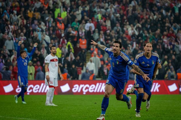 BURSA, TURKEY - SEPTEMBER 28 : Sandro Tonali of Italy celebrates the goal during the UEFA Nations League 2026 27 League phase Matchday 2, League A Group 1 match between Turkey and Italy at Ataturk Sports Complex Matli Stadium on September 28, 2026 in Bursa, Turkey. Copyright: xBurakxBasturkx xSPPx Sportspressphoto_SPR241871