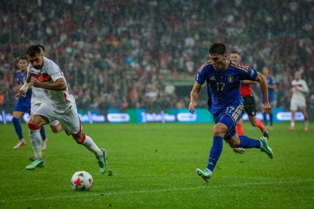 BURSA, TURKEY - SEPTEMBER 28 : Nicolo Cambiaghi of Italy runs for the ball during the UEFA Nations League 2026 27 League phase Matchday 2, League A Group 1 match between Turkey and Italy at Ataturk Sports Complex Matli Stadium on September 28, 2026 in Bursa, Turkey. Copyright: xBurakxBasturkx xSPPx Sportspressphoto_SPR241880