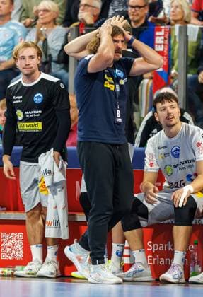 September 28, 2026 Handball 1st Bundesliga OPEL HBL 2026–2027 Season, Matchday 6: HC Erlangen (Nuremberg Metropolitan Region) vs. HCE ThSV Eisenach (Women s Team) xdaxmax Sebastian Hinze, Coach of ThSV Eisenach, Disappointed: Disappointment