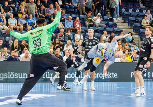 September 28, 2026 Handball 1st Bundesliga OPEL HBL 2026–2027 Season, Matchday 6: HC Erlangen (Nuremberg Metropolitan Region) vs. HCE ThSV Eisenach Women’s Team xdaxmax Rubens Pierre 93, HC Erlangen HCE Peter Walz 14, ThSV Eisenach