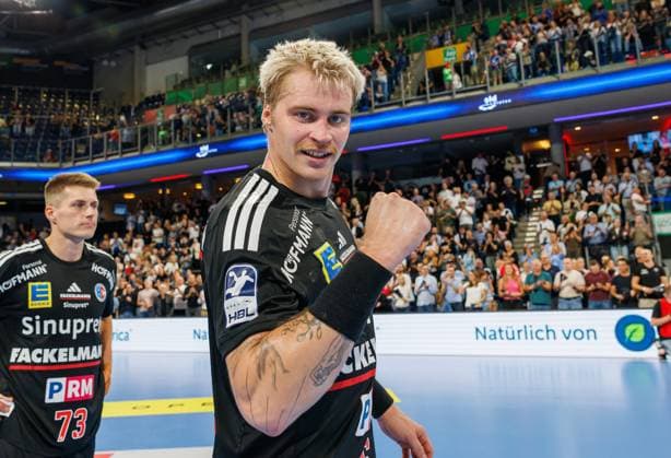 September 28, 2026 Handball 1st Bundesliga OPEL HBL 2026–2027 Season, Matchday 6: HC Erlangen, Nuremberg Metropolitan Region, HCE vs. ThSV Eisenach, Women s Team xdaxmax, Cheering and joy after the game, Marek Nissen 6, HC Erlangen HCE clenches fists