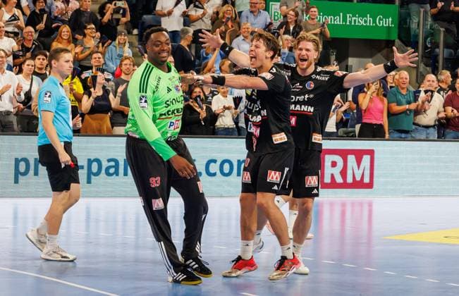 September 28, 2026 Handball 1st Bundesliga OPEL HBL 2026–2027 Season, Matchday 6: HC Erlangen (Nuremberg Metropolitan Region) vs. HCE ThSV Eisenach (Women s Team) xdaxmax Cheering, Joy, Rubens Pierre 93, HC Erlangen HCE Florian Scheerer 10, HC Erlangen HCE Maciej Gebala 77, HC Erlangen HCE
