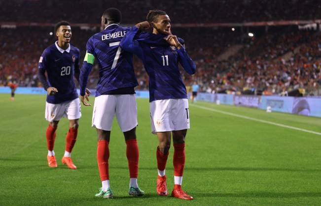 UEFA Nations League - Belgium v France BRUSSELS, BELGIUM, SEPTEMBER 28: GOAL 1-0, Michael Olise of France national team, Nationalteam goal celebration with Ousmane Dembele of France National Team after scoring a goal to put France 1-0 ahead during The UEFA Nations League Group Stage match in Group A1 between Belgium v France at King Baudouin Stadium, Brussels, Belgium, on September 28. (Photo by Daniel Weir) Brussels King Baudouin Stadium BELGIUM Copyright: xDanielxWeir SportsxPressxPhotox Sportspressphoto_SPR241952