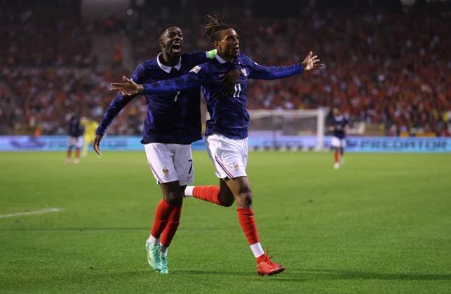 UEFA Nations League - Belgium v France BRUSSELS, BELGIUM, SEPTEMBER 28: GOAL 1-0, Michael Olise of France national team, Nationalteam goal celebration with Ousmane Dembele of France National Team after scoring a goal to put France 1-0 ahead during The UEFA Nations League Group Stage match in Group A1 between Belgium v France at King Baudouin Stadium, Brussels, Belgium, on September 28. (Photo by Daniel Weir) Brussels King Baudouin Stadium BELGIUM Copyright: xDanielxWeir SportsxPressxPhotox Sportspressphoto_SPR241957