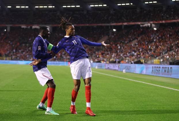 UEFA Nations League - Belgium v France BRUSSELS, BELGIUM, SEPTEMBER 28: GOAL 1-0, Michael Olise of France national team, Nationalteam goal celebration with Ousmane Dembele of France National Team after scoring a goal to put France 1-0 ahead during The UEFA Nations League Group Stage match in Group A1 between Belgium v France at King Baudouin Stadium, Brussels, Belgium, on September 28. (Photo by Daniel Weir) Brussels King Baudouin Stadium BELGIUM Copyright: xDanielxWeir SportsxPressxPhotox Sportspressphoto_SPR241958
