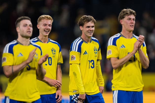 September 28, 2026: Gabriel Gudmundsson, Hugo Larsson, Williot Swedberg, and Alexander Bernhardsson of Sweden celebrate after the Nations League soccer match between Sweden and Poland on September 28, 2026 in Stockholm. Photo by Emma Wallskog, BILDBYRAN, code EW JM0857, bbeng, soccer, football, international match, Nations League, UEFA Nations League, Sweden, Sweden A, Poland, celebration Copyright: EMMAxWALLSKOG BB260928EW052