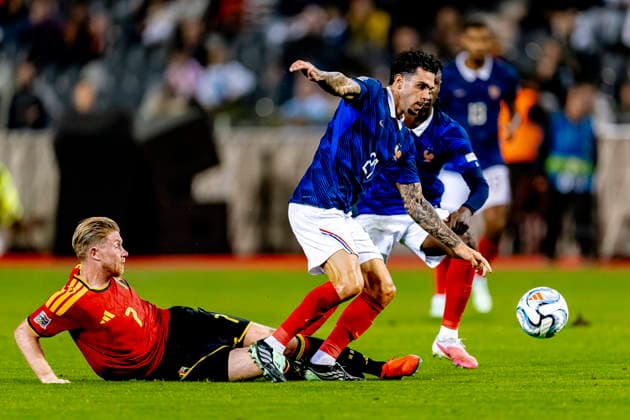 BRUSSELS, Belgium: Belgian midfielder Kevin De Bruyne and French midfielder Lucas Da Cunha during the UEFA Nations League match between Belgium and France at King Baudouin Stadium on September 28, 2026, in Brussels, Belgium. Photo by DeFodi Images