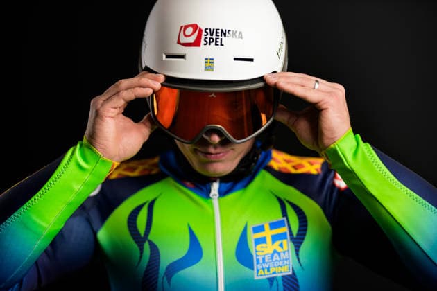 260928 Kristoffer Jakobsen of the Swedish national alpine skiing team poses for a portrait on September 28, 2026, in Stockholm. Photo: Joel Marklund. BILDBYRAN code: JM JM0856 bbeng alpine skiing Sweden portrait  Copyright: JOELxMARKLUND BB260928JM235