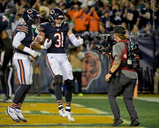 Chicago Bears safety Dillon Thieneman (31) celebrates his interception against the Philadelphia Eagles during the first half at Soldier Field in Chicago on Monday, September 28, 2026. Bears defeated the Eagles 27-7.  CHI20260928133 MARKxBLACK
