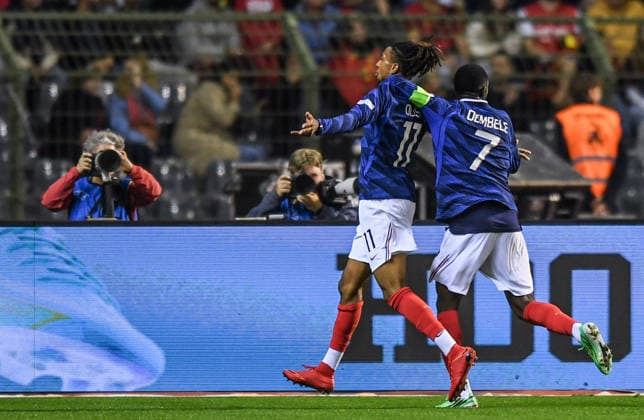 (260929) -- BRUSSELS, Sept. 29, 2026 -- Michael Olise (L) of France celebrates scoring with teammate Ousmane Dembele during the UEFA Nations League 2026 27 League A Group A1 match between Belgium and France in Brussels, Belgium, Sept. 28, 2026. ) (SP)BELGIUM-BRUSSELS-FOOTBALL-UEFA NATIONS LEAGUE-LEAGUE A-BELGIUM VS FRANCE PengxZiyang 