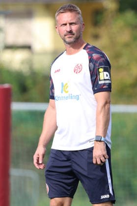 BENJAMIN HOFFMANN TRAINING 1 FSV MAINZ 05 MAINZ