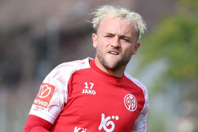 BENEDICT HOLLERBACH TRAINING 1 FSV MAINZ 05 MAINZ