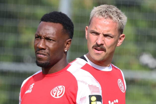 SHERALDO BECKER, PHILLIP TIETZ (COACHES) 1 FSV MAINZ 05 MAINZ