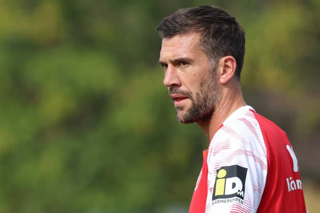 STEFAN BELL TRAINING 1 FSV MAINZ 05 MAINZ