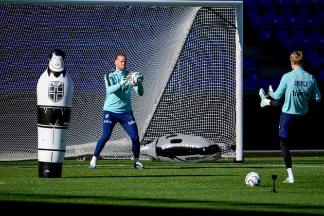 The national team trains at Ullevaal, Oslo, on September 29, 2026. Norway national team manager Stale Solbakken and the rest of the national team train at Ullevaal Stadium ahead of Thursday’s international soccer match between Wales and Norway in the Nations League. Photo: Beate Oma Dahle, NTB, Oslo, Norway. EDITORIAL USE ONLY. RESTRICTED USE FOR BETTING COMPANIES  Copyright: xBeatexOmaxDahlex xNTBx