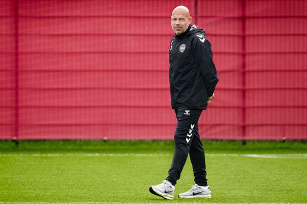 Denmark Nations League Head Coach Brian Riemer during a training session at the national soccer team s gathering in Helsingør on Tuesday, September 29, 2026. Denmark will play a Nations League match on Thursday at Parken against Portugal. Photo: Liselotte Sabroe, Ritzau Scanpix, Copenhagen, Denmark  Copyright: Ritzau Scanpix LiselottexSabroex spdk20260929-120746-L