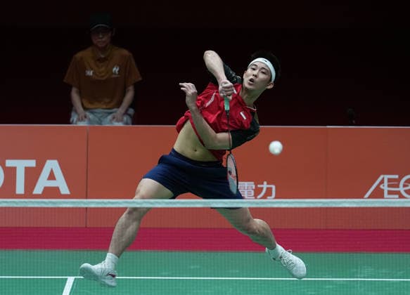 (260929) -- ICHINOMIYA, Sept. 29, 2026 -- Loh Kean Yew of Singapore competes during the men s singles final of badminton against Kunlavut Vitidsarn of Thailand at the 20th Asian Games Aichi-Nagoya 2026 in Ichinomiya of Aichi Prefecture, Japan, Sept. 29, 2026. ) (SP)JAPAN-ICHINOMIYA-ASIAN GAMES-BADMINTON-MEN S SINGLES-FINAL CheongxKamxKa 