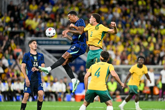 RECORD DATE NOT STATED 29th September 2026; Suncorp Stadium, Brisbane, Australia; Friendlies Football, Australia versus Brazil; Gabriel Magalhaes of Brazil heads the ball towards goal as Alessandro Circati of Australia challenges NigelxOwen