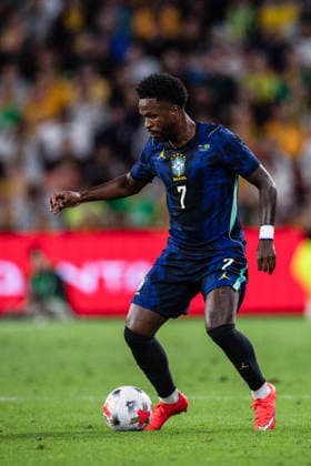 BRISBANE, AUSTRALIA - SEPTEMBER 29: Vinicius Junior of Brazil controls the ball during the International Friendly, Länderspiel, Nationalmannschaft football match between Australia and Brazil at Suncorp Stadium on September 29, 2026 in Brisbane, Australia. (Photo by Ricardo Nogueira Sports Press Photo) Copyright: xRicardoxNogueira SportsxPressxPhotox Sportspressphoto_SPR242117