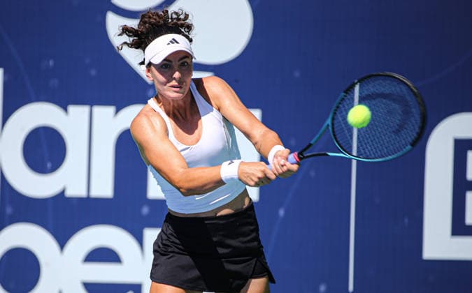 WTA, Tennis Damen 125 Adana Open Tennis Tournament ADANA, TURKIYE - SEPTEMBER 29: Turkish tennis player Ayla Aksu Kahraman competes against Elena Pridankina (not seen) during their round of 32 match at the WTA 125 Adana Open Tennis Tournament at Adana Tennis, Mountain and Water Sports Club (ATDSK) in Adana, Turkiye on September 29, 2026. Yakup Saglam Anadolu Adana Turkey. Editorial use only. Please get in touch for any other usage.  Copyright: x2026xAnadoluxYakupxSaglamx